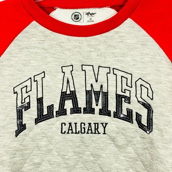 Calgary Flames G-III 4Her Quilted Top w/Sequins - M - NWT - Picture 2 of 7